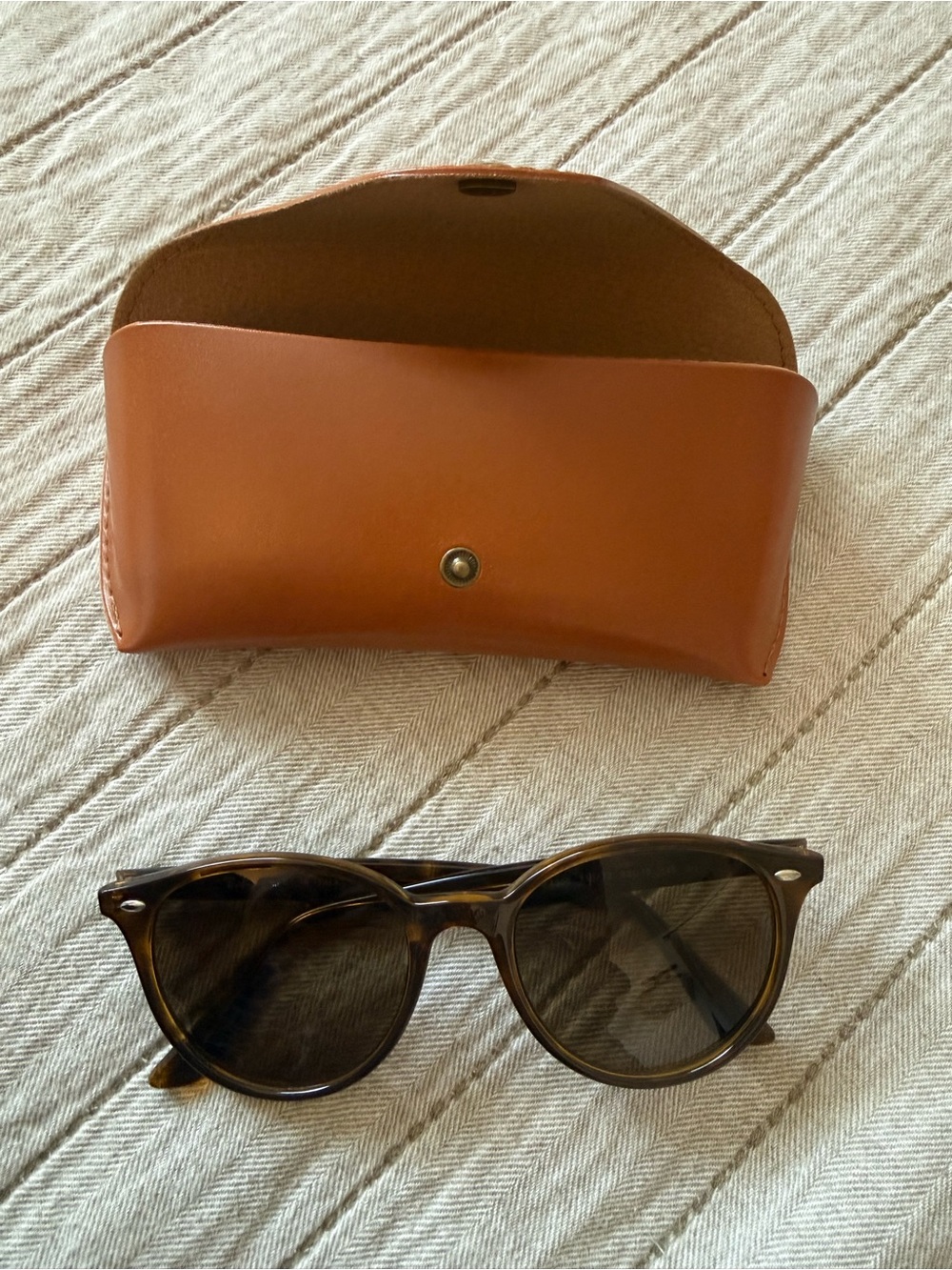 Ray-Ban RB4305 Havana Brown Polarized Sunglasses Made in Italy - Picture 3 of 7